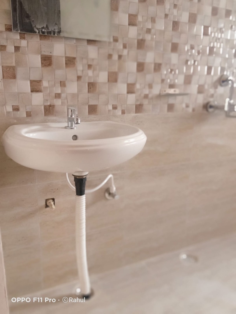 Unfurnished 3bhk in Basistha Chariali Overbridge, Krishnapur, Beltola Tiniali, Guwahati, Assam, India for Rent